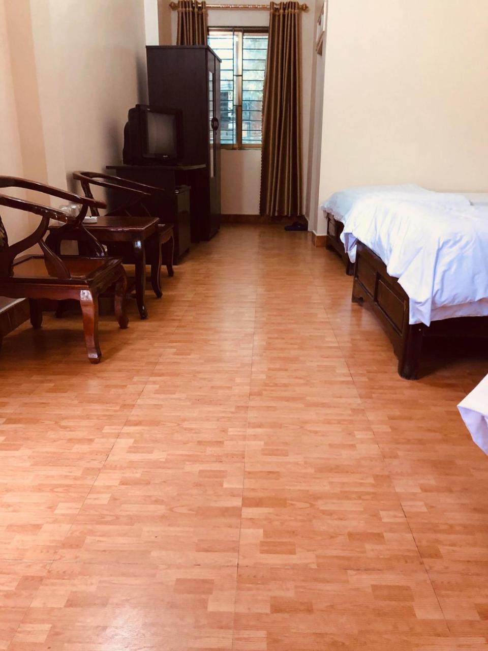 Hung Thinh Hotel Ban Gum Luaran gambar